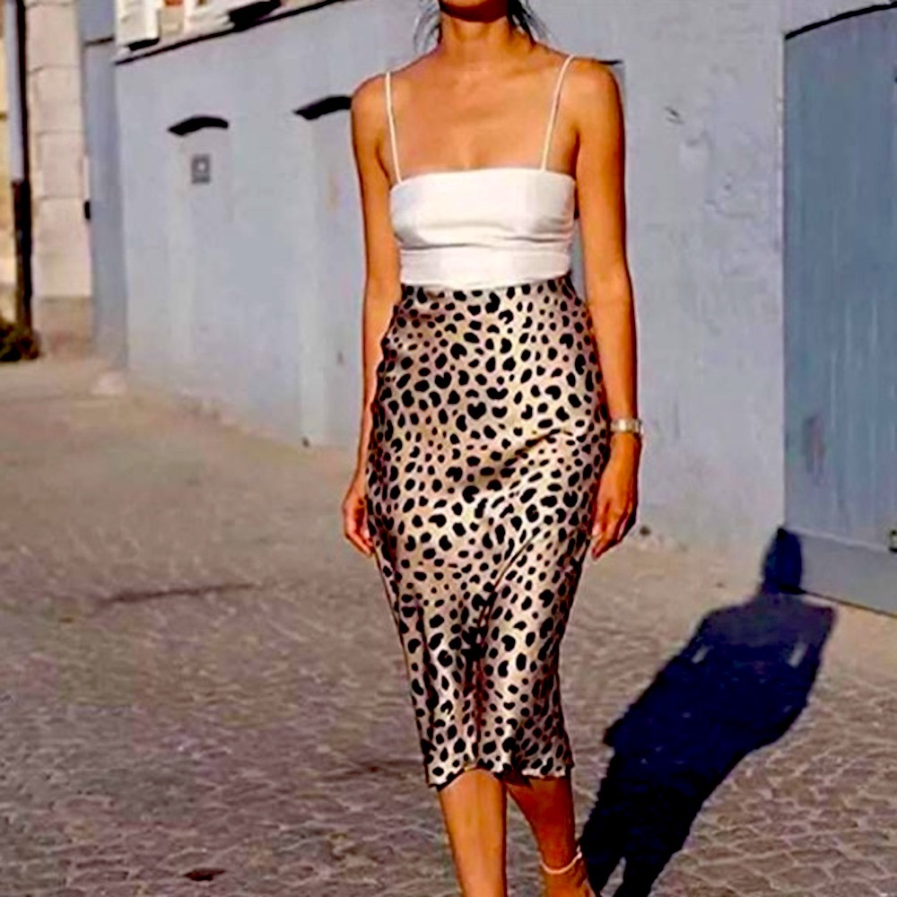 🎉HP🎉E.ssue Leopard Satin Midi Skirt